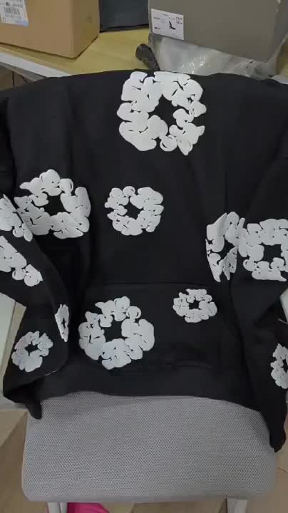 MANIFOLD バックプリントトレーナー♪新品、未着用品です♪早い者勝ち✳︎ 公式】プロハイブリッド2オープンバックニースキン（レディース