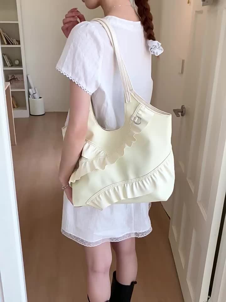 気まぐれ値引きディディジジプードルバック CHANEL シャネル チェーントート トートバッグ グレインド