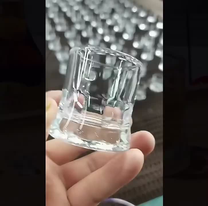1oz Mini Heavy Base Clear Beer Mugs Mini Beer Mug Shot Glasses with Handles Mini Glass Mugs for Beer Whiskey Tequila Vodka