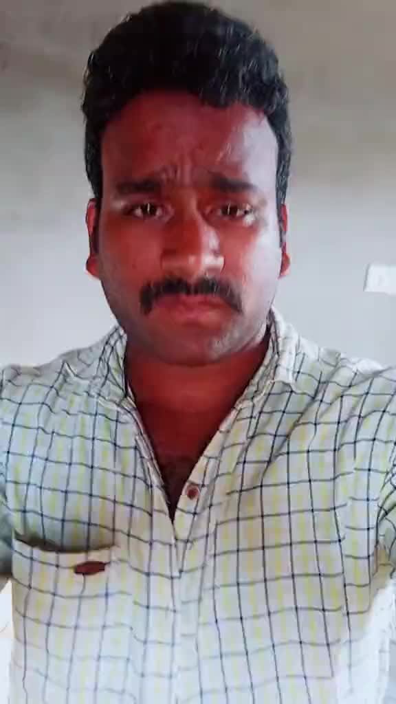 pls understand evvarni hurt cheyyadaniki likes rani valla avedhana😢😢#ChampiBeats #15s_vines #DHgate_india #lipsinks #duet #cameracontrol #foryou