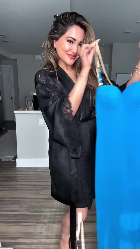 GRWM: Styling The Perfect Midi Dress💫✨ #fyp #styletok  Rate this #OOTD from 1-10🦋 Today’s affirmation: “Everything I need is already planted within me” 🤍  TAG someone who would love this & don’t forget to save the video to refer back to when styling • #todaysoutfit #outfit #fashion #styletips #outfitideas #grwm #fashionstyle #styling #foryourpage #fashionDHgate