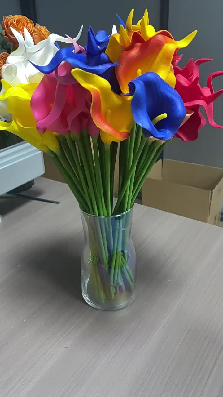 Flor artificial de alta gama de lirio de cala de pu transfronteriza de 36  cm, arreglo floral para decoración del hogar, accesorios para sesiones de  fotos de bodas, venta al por mayor, image size:720x1280